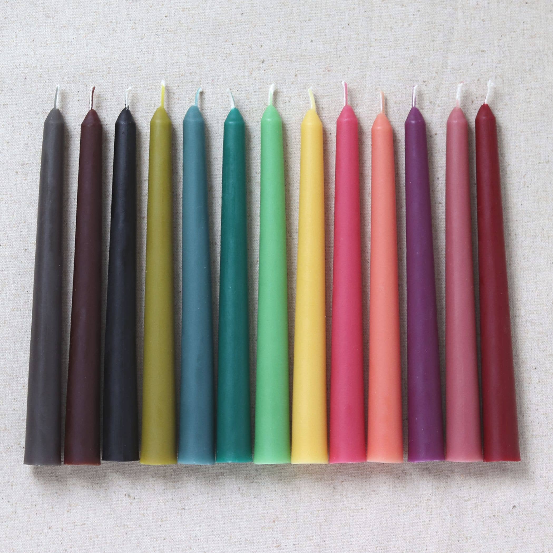 Five Bees Yard Colourful Beeswax Dinner Candles - Image 4