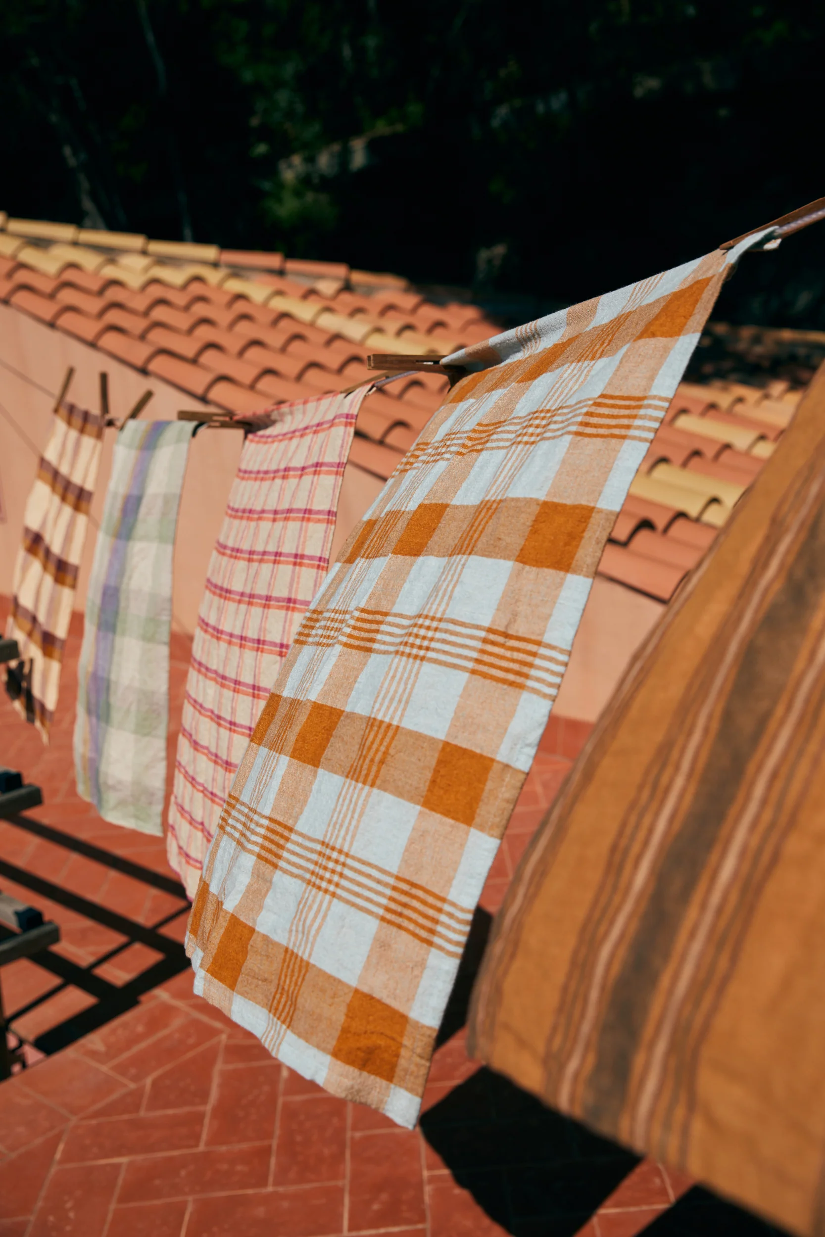 HKLIVING Vida Check Tea Towels in Various Colours - Image 3