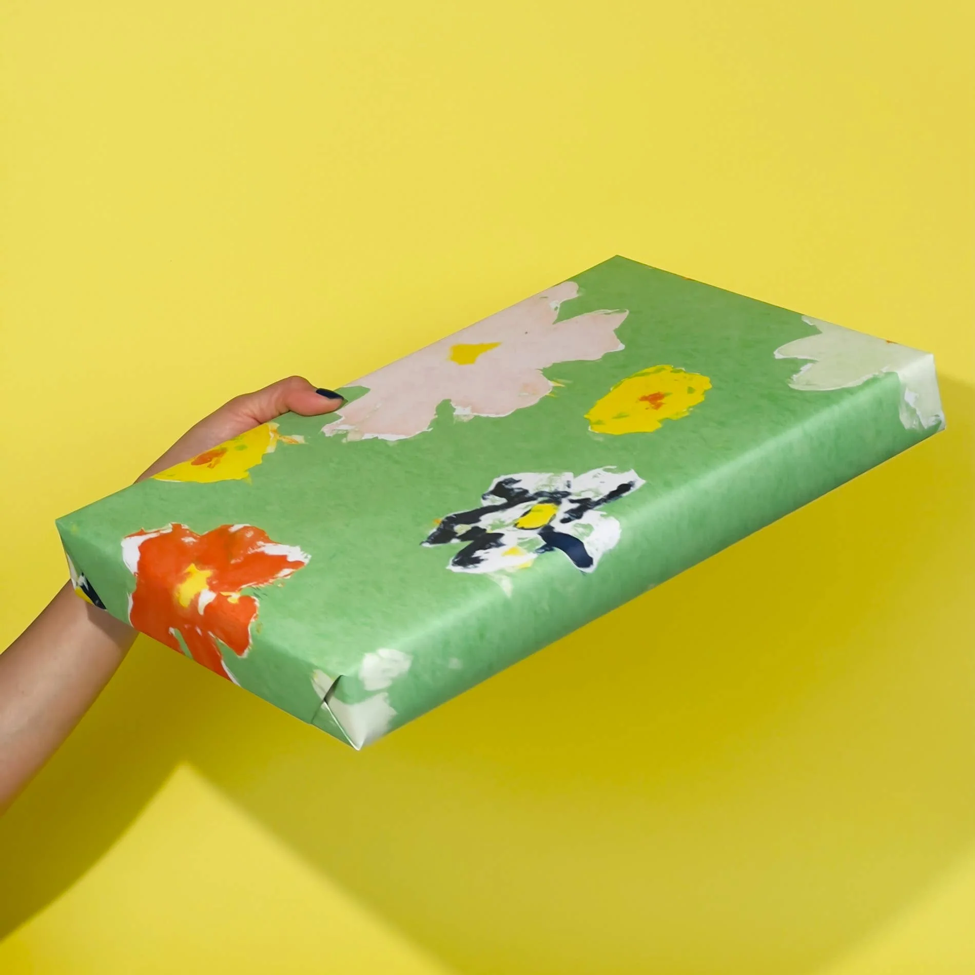 Wildflowers Gift Wrap - Image 3